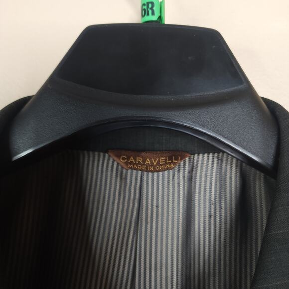 Caravelli Grey Pinstrip Three Button Wool Blend Blazer Size 48L - Picture 8 of 12